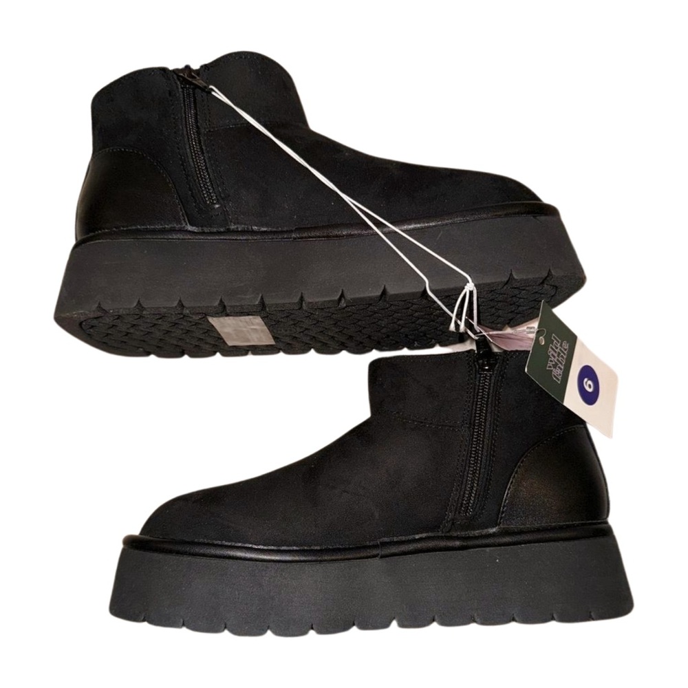 NWT Wild Fable Women’s Black Platform Booties | Memory Foam Insole | Size 6 - Picture 2 of 3